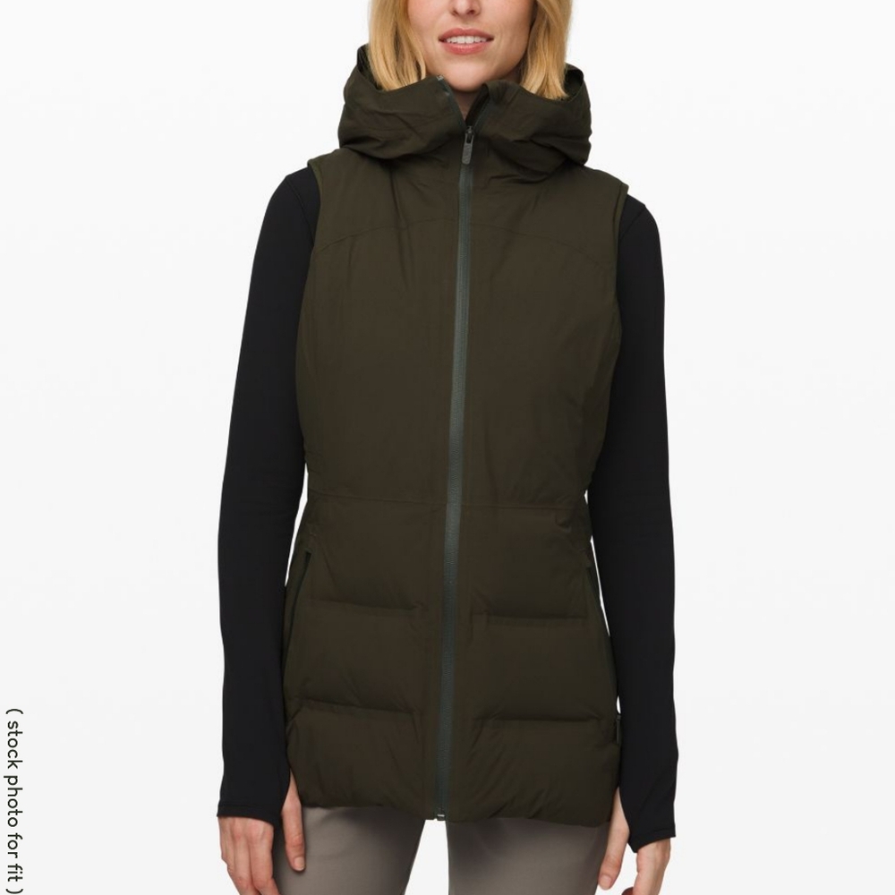 Lululemon Sleet Street Vest in Dark Olive